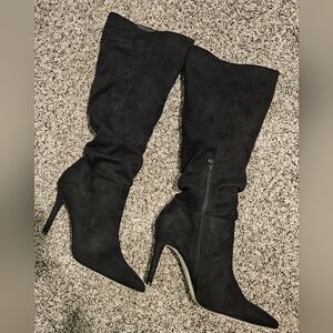 Elegant Black Knee-High Stiletto Boots